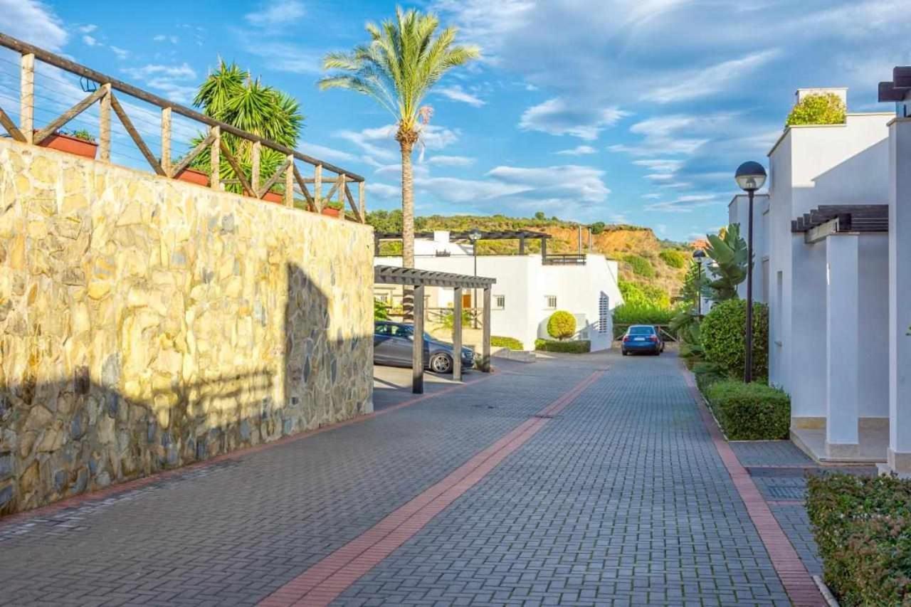 Marbella Golf & Beach Santa Clara By Houselogy Экстерьер фото